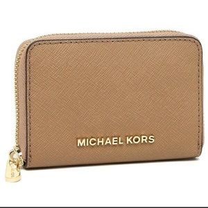 Michael Kors Wallet/ Card Holder in Light Brown